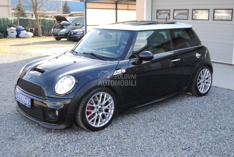 MINI John Cooper Works JOHN COOPER WORKS