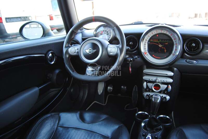 MINI John Cooper Works JOHN COOPER WORKS