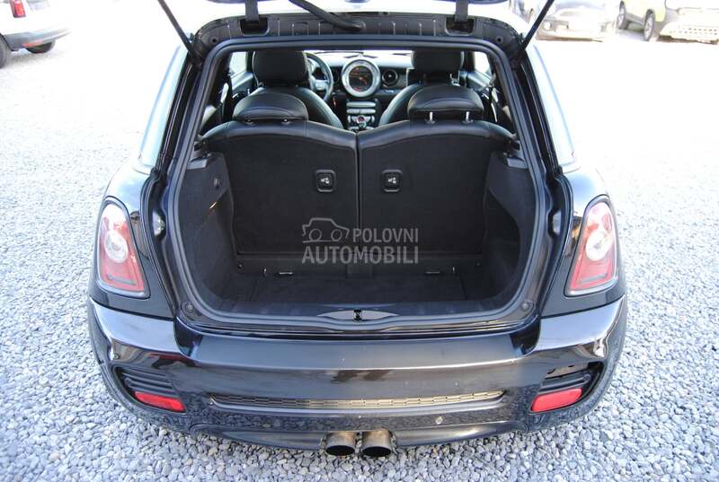 MINI John Cooper Works JOHN COOPER WORKS