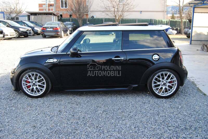 MINI John Cooper Works JOHN COOPER WORKS
