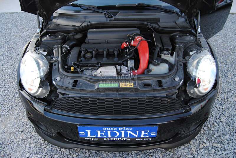 MINI John Cooper Works JOHN COOPER WORKS