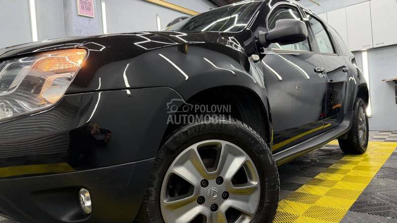 Dacia Duster LAURATE