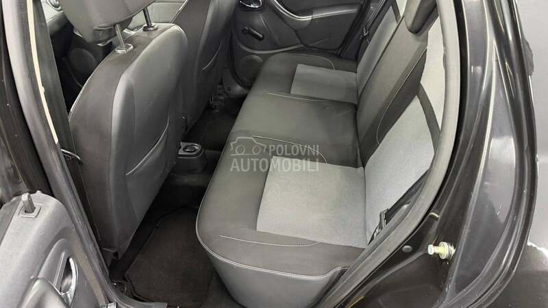 Dacia Duster LAURATE
