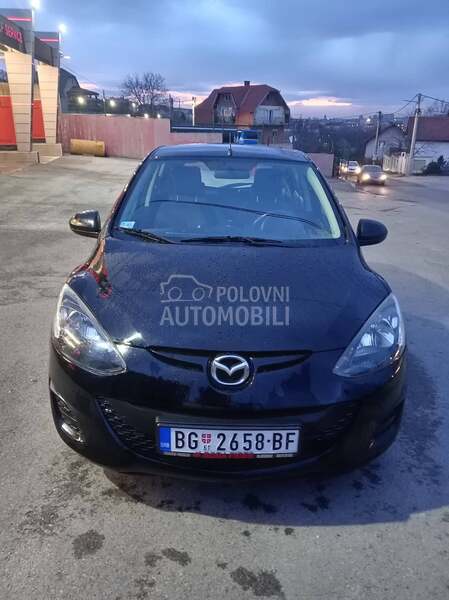 Mazda 2 