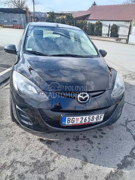 Mazda 2 