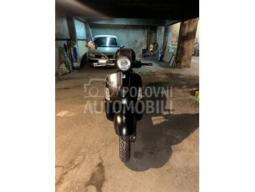 Vespa GTS300 SUPER SPORT