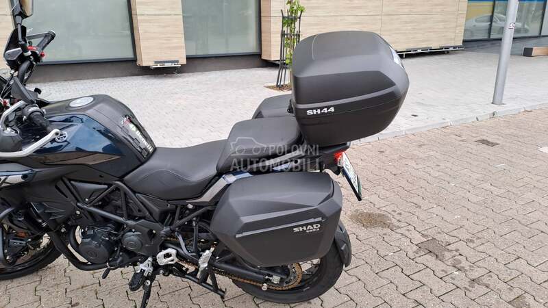 Benelli Trk 502x