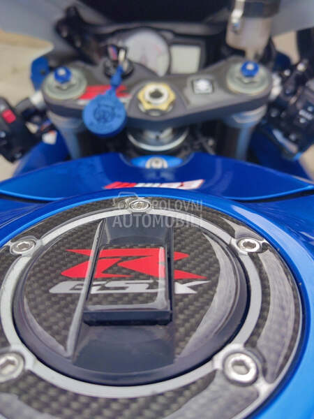 Suzuki k9