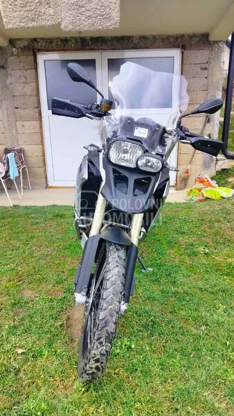 BMW F800 ADV