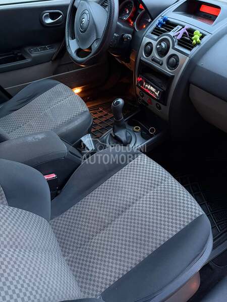 Renault Megane 1.6 16V