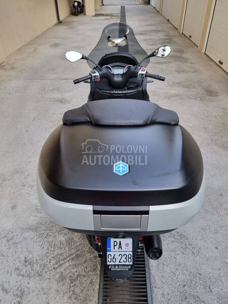 Piaggio MP3 350 Sport, B kat.