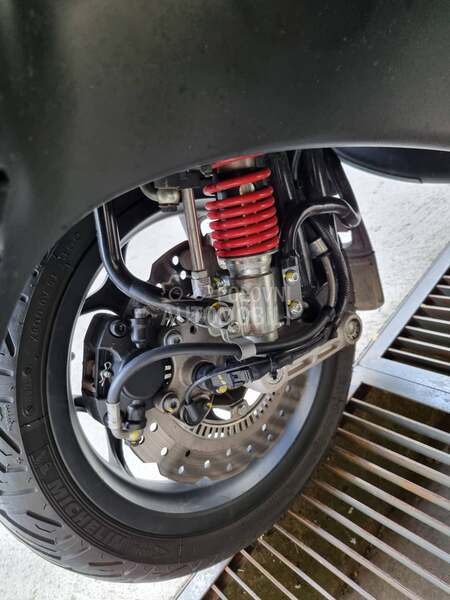 Piaggio MP3 350 Sport, B kat.