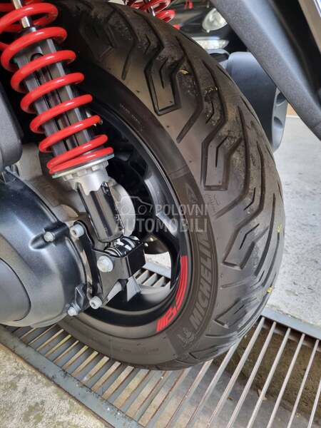 Piaggio MP3 350 Sport, B kat.