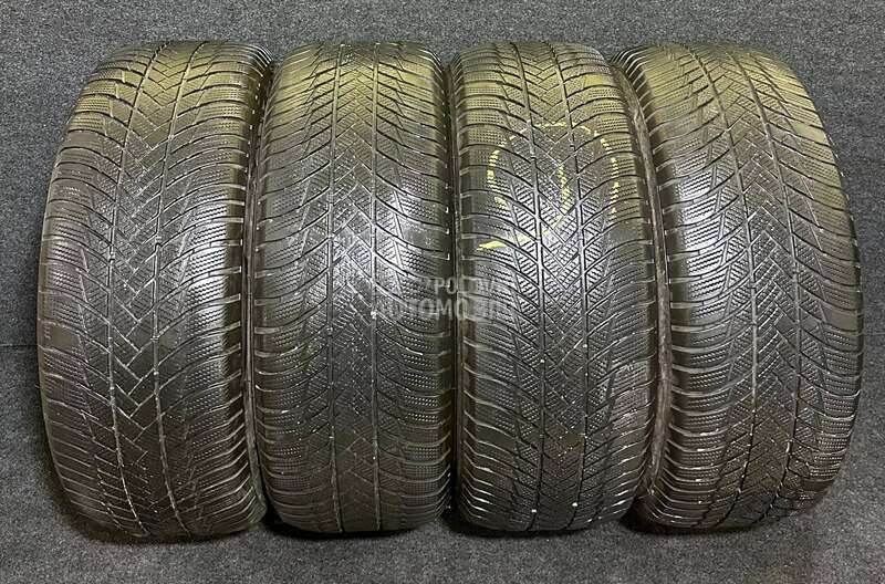 Bridgestone 255/55 R20 Zimska