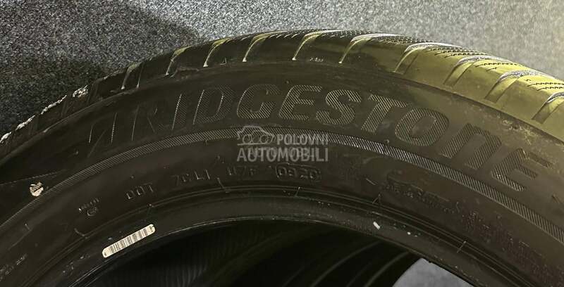 Bridgestone 255/55 R20 Zimska