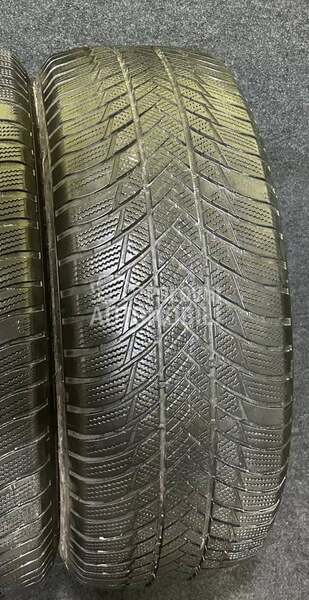 Bridgestone 255/55 R20 Zimska