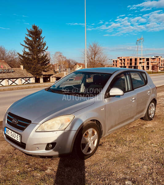 Kia cee`d 1.6