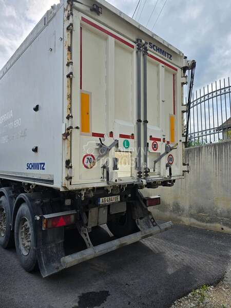 Schmitz Cargobull SKI 24