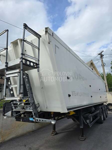 Schmitz Cargobull SKI 24