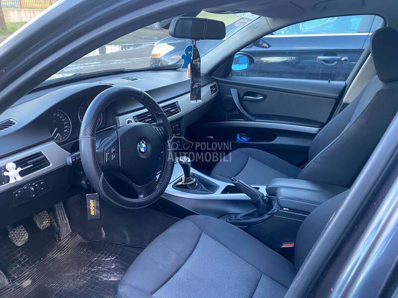 BMW 320 320D