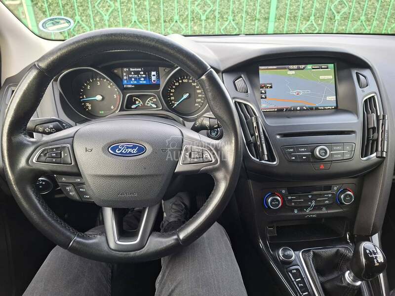 Ford Focus 2.0 TITANIUM