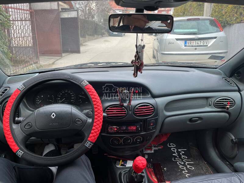 Renault Megane 1.6