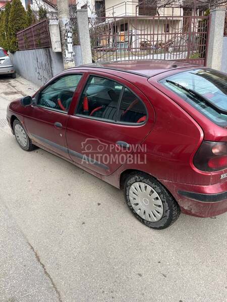 Renault Megane 1.6