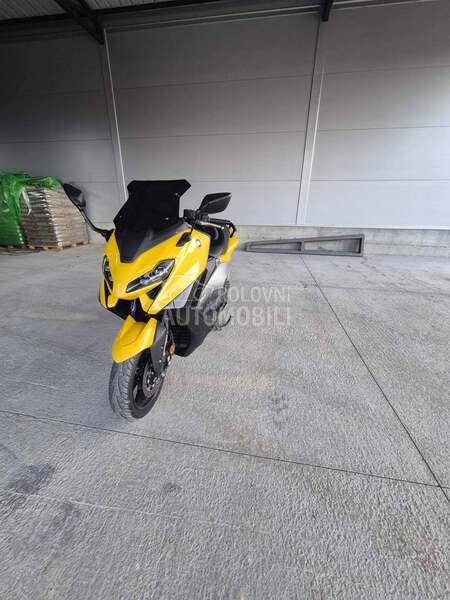 Yamaha T MAX