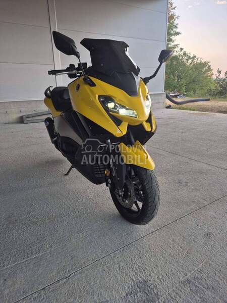 Yamaha T MAX