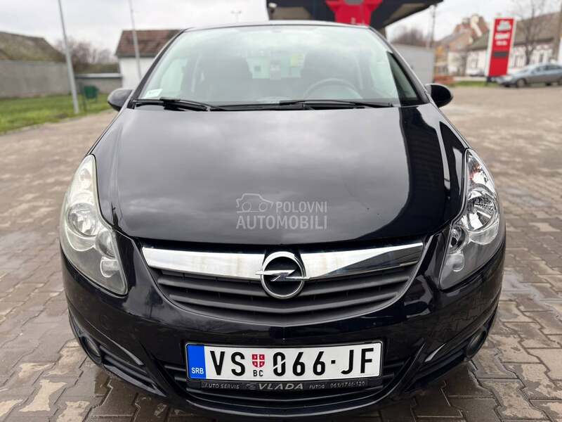 Opel Corsa D 1.4b 16V