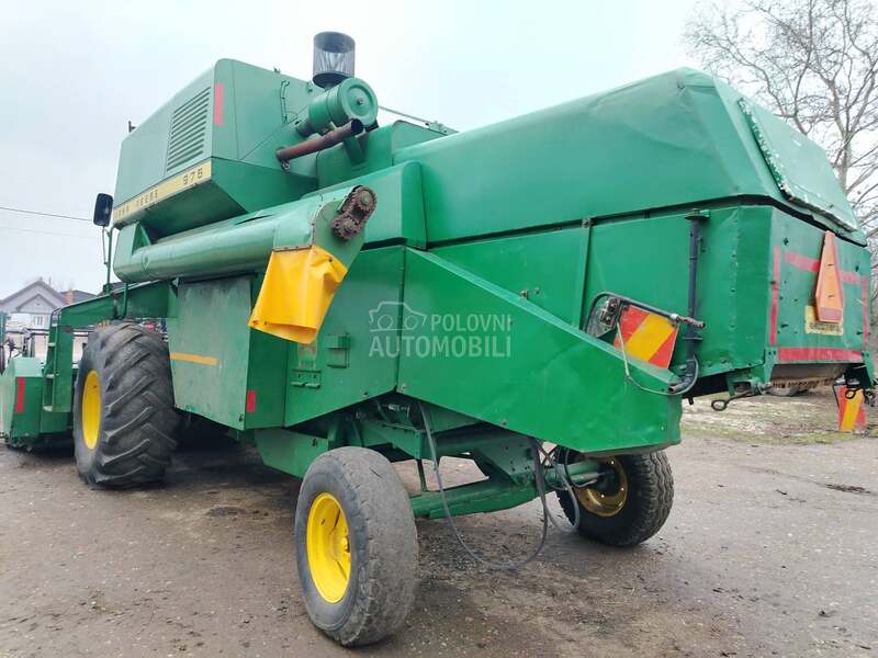 John Deere 975