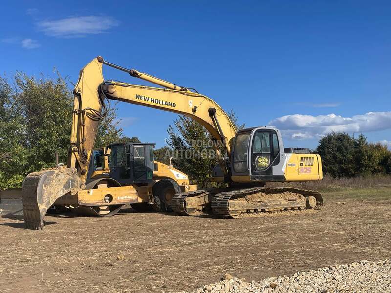 New Holland E305