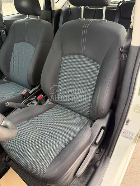 Nissan Note 1.2 b TEKNA