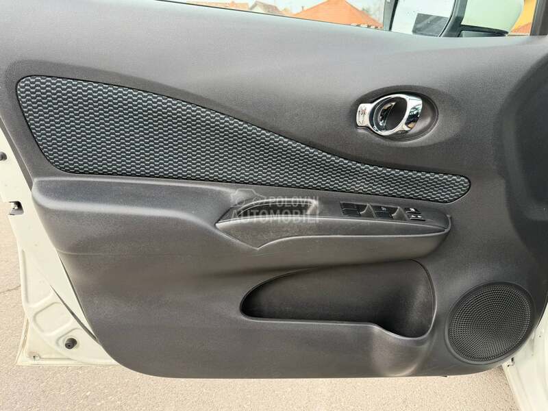 Nissan Note 1.2 b TEKNA