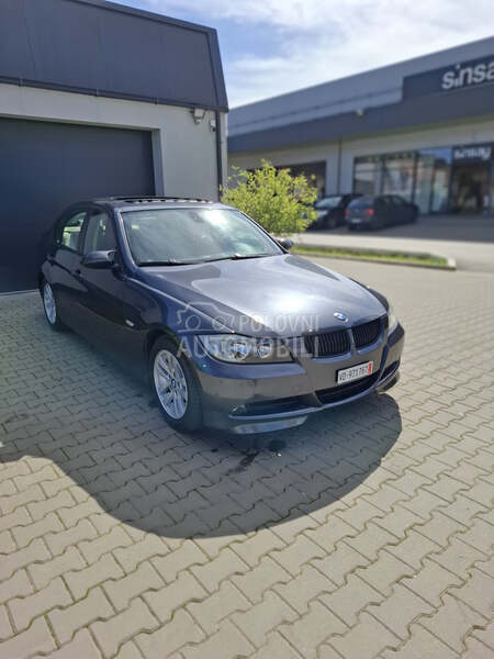 BMW 320 