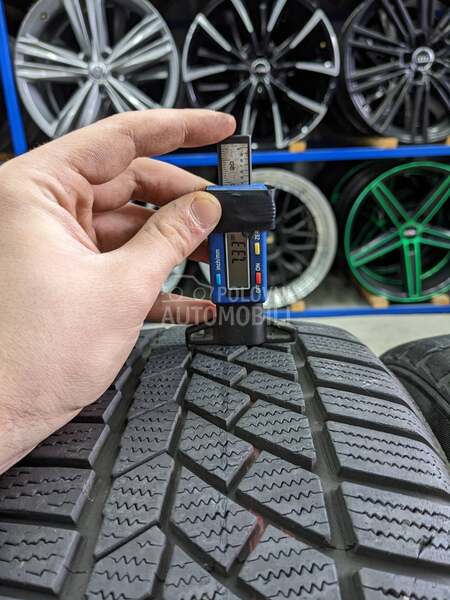 Continental 195/55 R16 Zimska