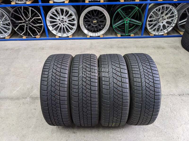 Continental 195/55 R16 Zimska