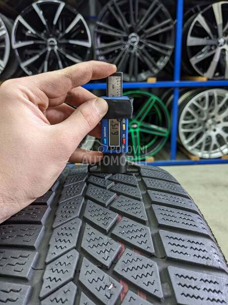 Continental 195/55 R16 Zimska