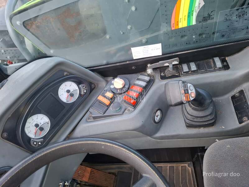 Claas Scorpion VARIPOWER