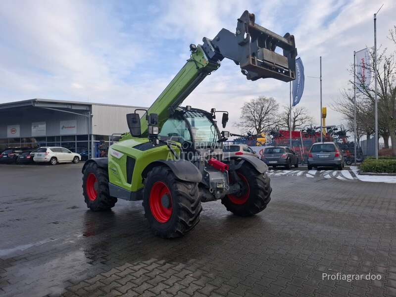 Claas Scorpion VARIPOWER