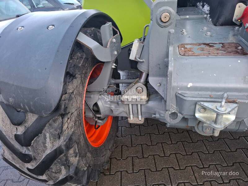 Claas Scorpion VARIPOWER