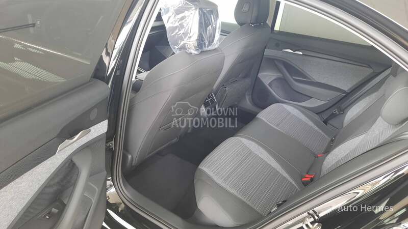 Škoda Superb Selection DSG