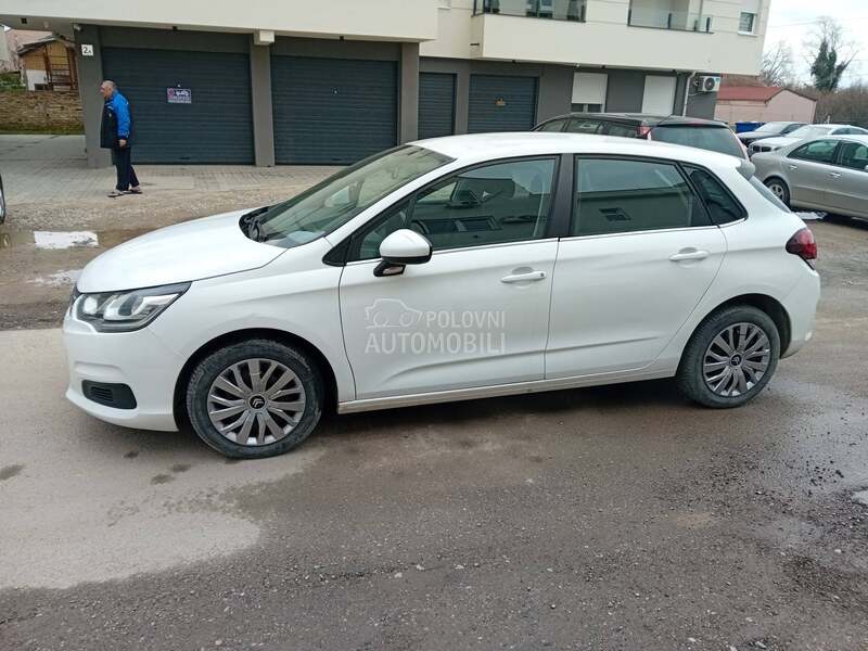 Citroen C4 