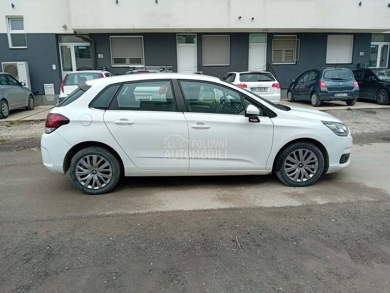 Citroen C4 