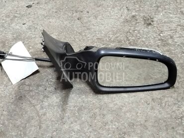 Desni mehanicki retrovizor za Opel Astra H od 2004. do 2007. god.