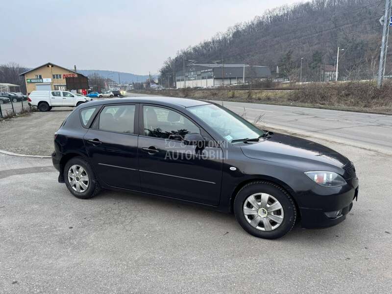 Mazda 3 1.6 B NOVA