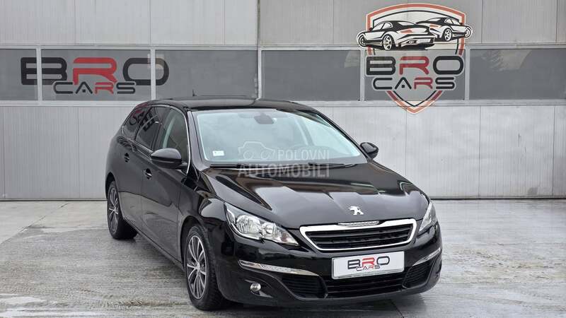 Peugeot 308 1560