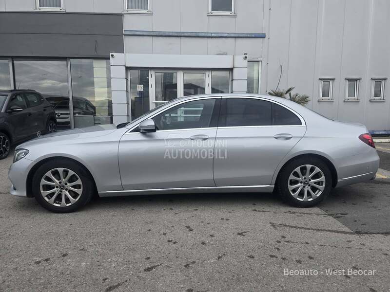 Mercedes Benz E 220 E220D 4MATIC