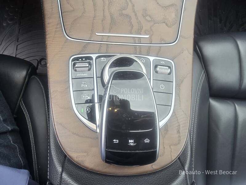 Mercedes Benz E 220 E220D 4MATIC