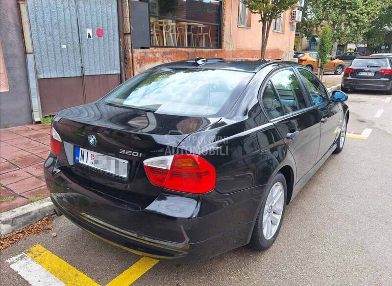 BMW 320 320i